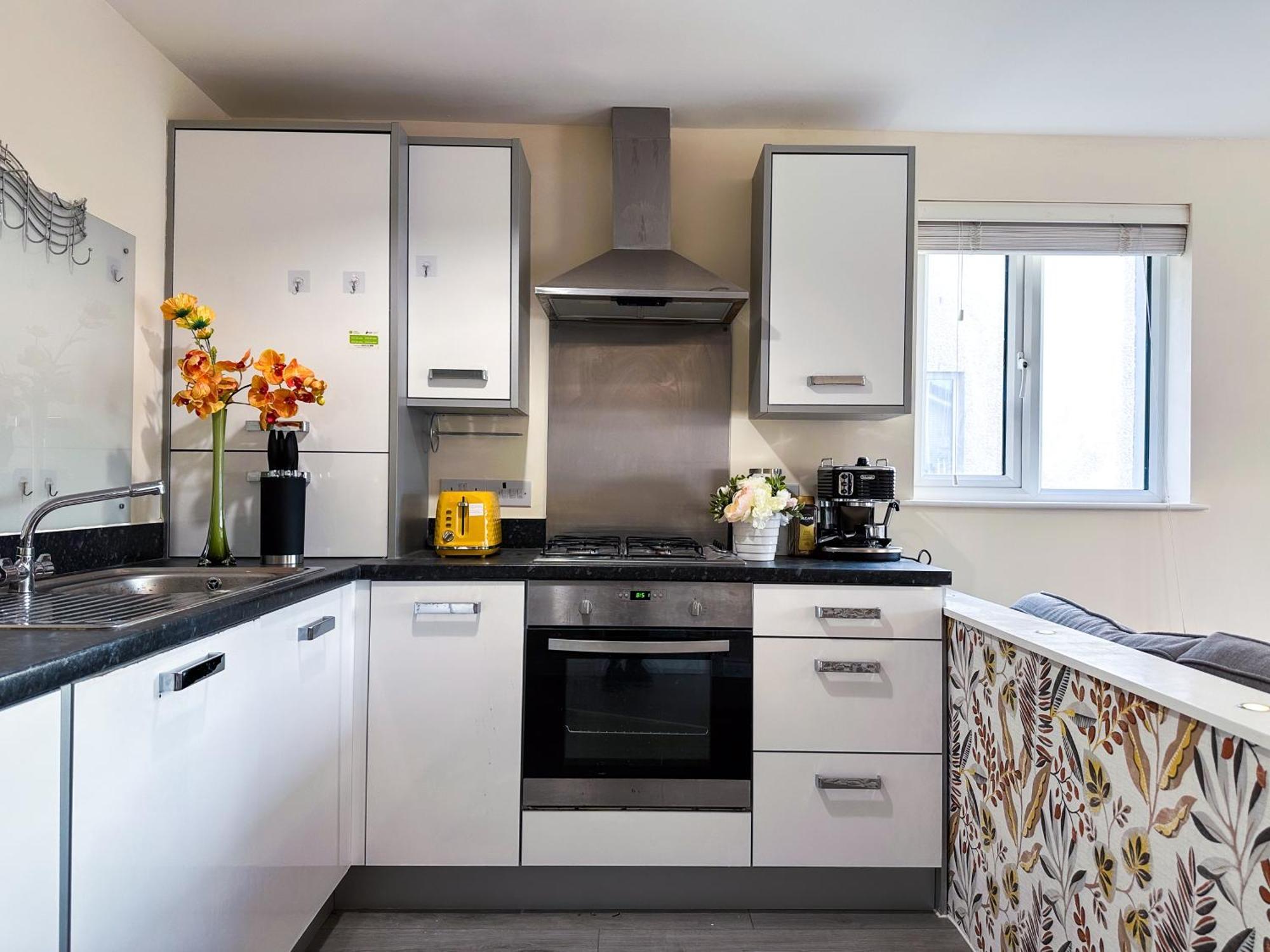 Ferienhaus Cozy 2 Bedroom House Next To Nature Reserve,ab22, Wifi, Free Parking, Netflix, Pet - Friendly *